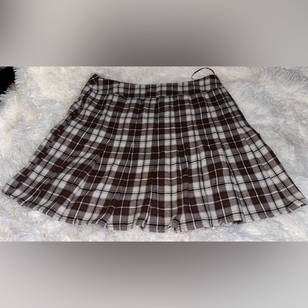 Plaid Pleaded Skirt